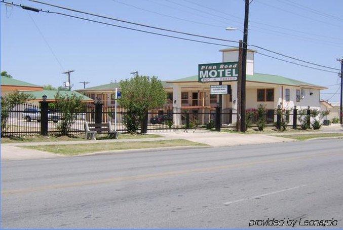 Pinn Road Inn And Suites Lackland Afb And Seaworld San Antonio Exteriér fotografie